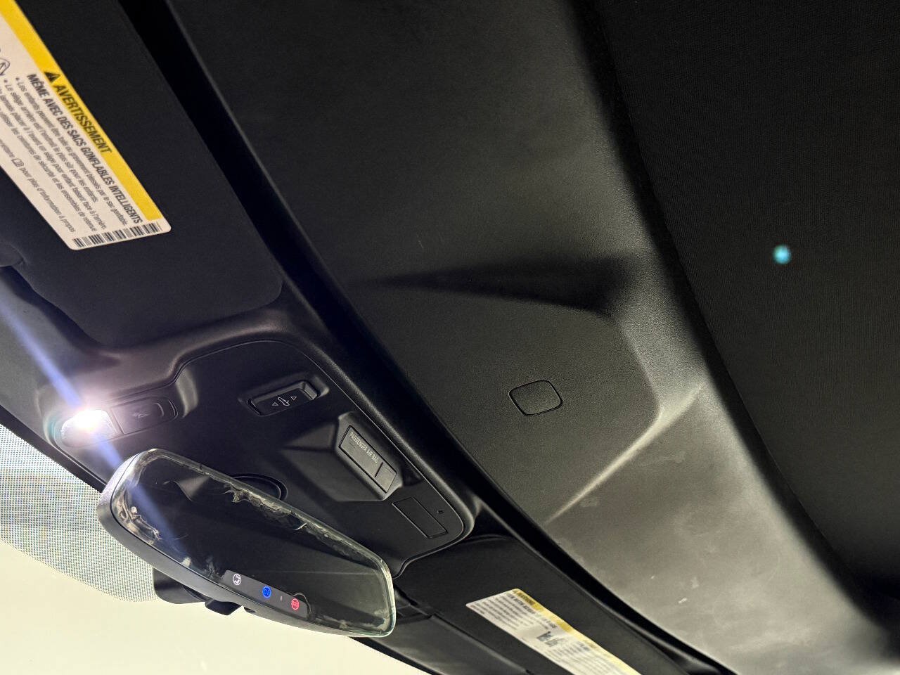 Used 2017 Chevrolet Camaro SS RWD image 32