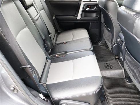 Used 2020 Toyota 4Runner SR5 Premium w/ Moonroof Package AWD/4WD image 25