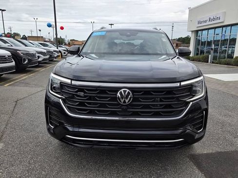 Certified 2024 Volkswagen Atlas SEL Premium R-Line AWD/4WD image 2