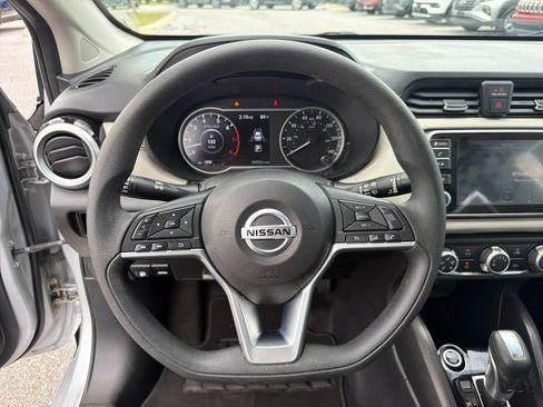 Used 2020 Nissan Versa SV FWD image 25