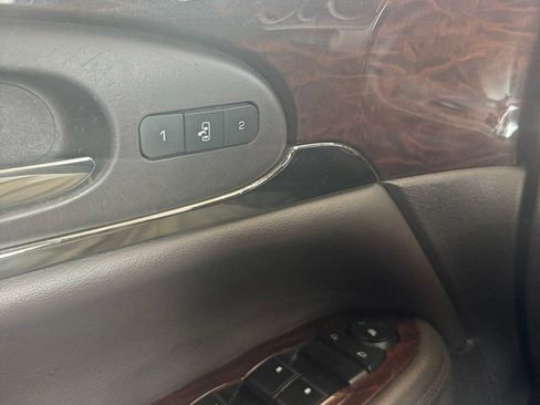 Used 2016 Buick Enclave Leather FWD image 15