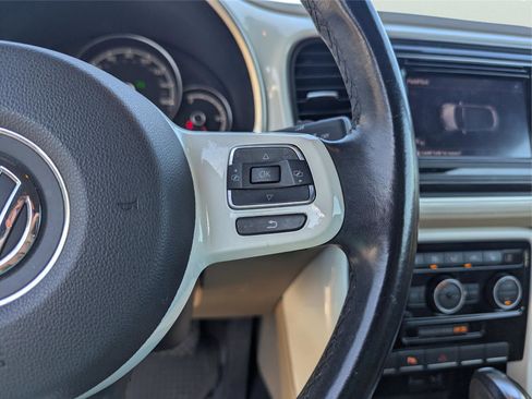 Used 2019 Volkswagen Beetle S image 29