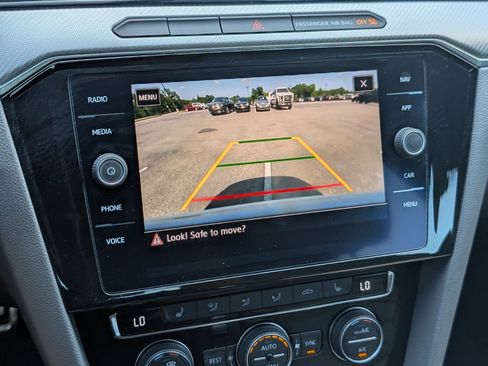 Used 2020 Volkswagen Arteon SEL FWD image 28