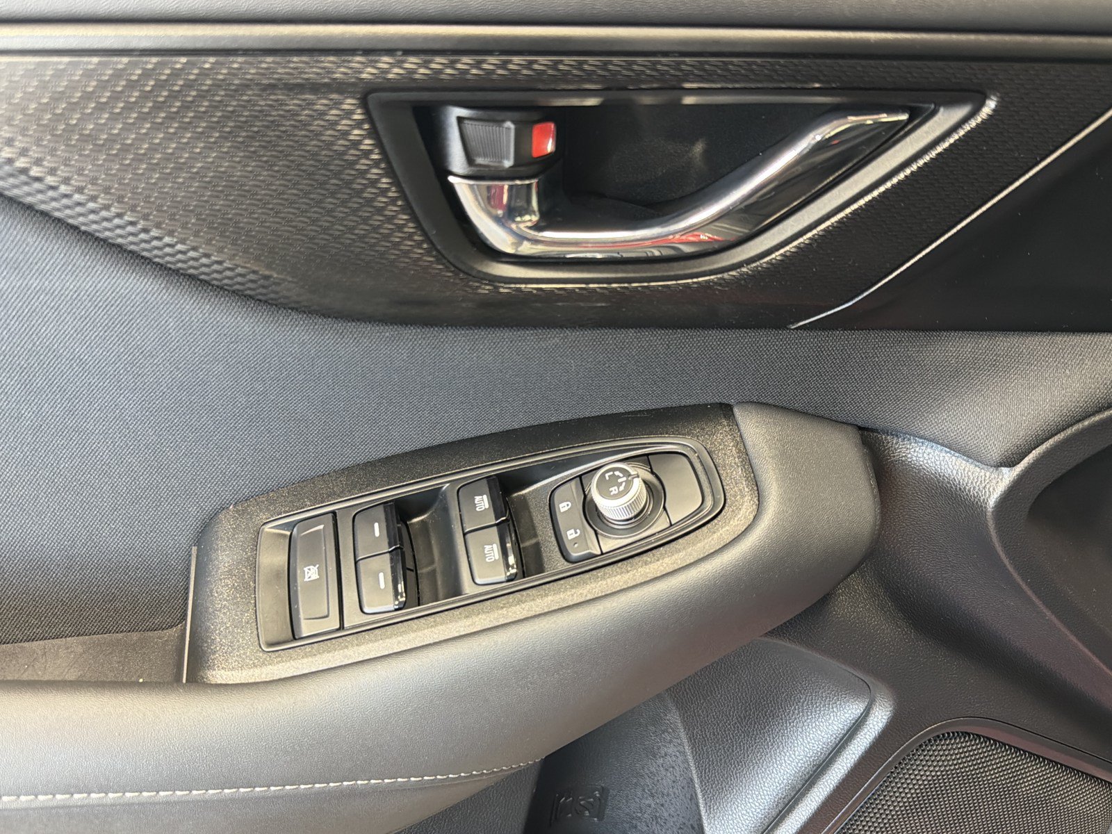 Certified 2025 Subaru Legacy Premium AWD/4WD image 19
