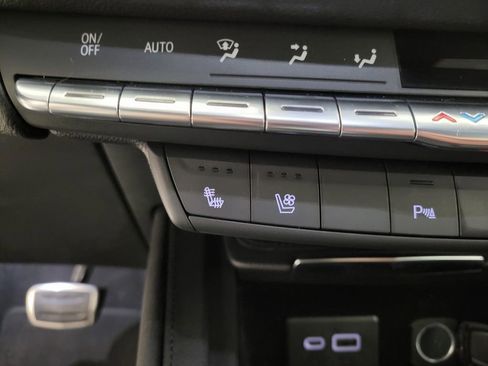 Used 2023 Cadillac XT4 Sport AWD/4WD image 14