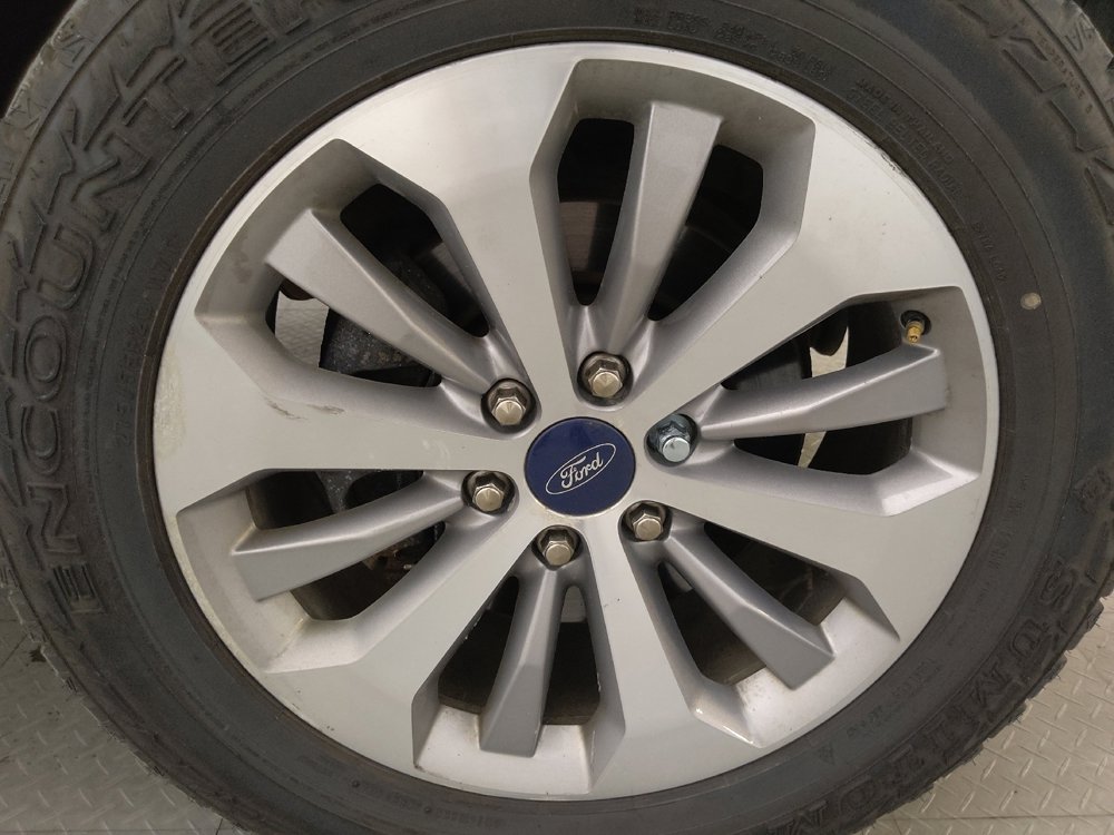 Used 2017 Ford F150 XL w/ Equipment Group 101A Mid AWD/4WD image 31