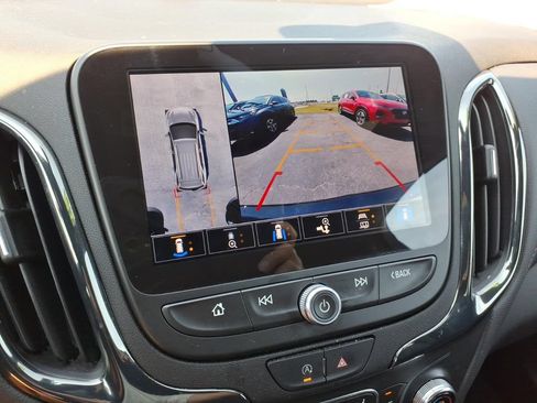 Used 2024 Chevrolet Equinox RS FWD image 21