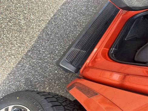 Used 2018 Toyota Tacoma TRD Sport image 12