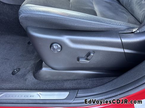 Used 2022 Dodge Durango GT image 12