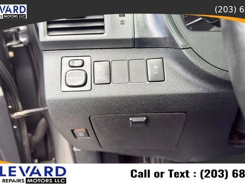 Used 2013 Toyota Venza XLE AWD/4WD image 24