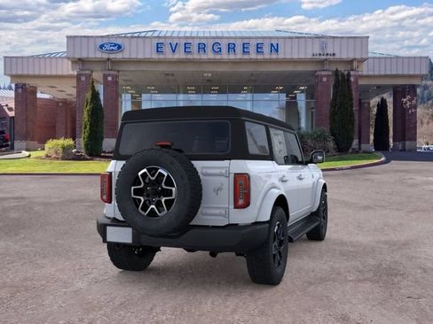 New 2025 Ford Bronco Outer Banks AWD/4WD image 8