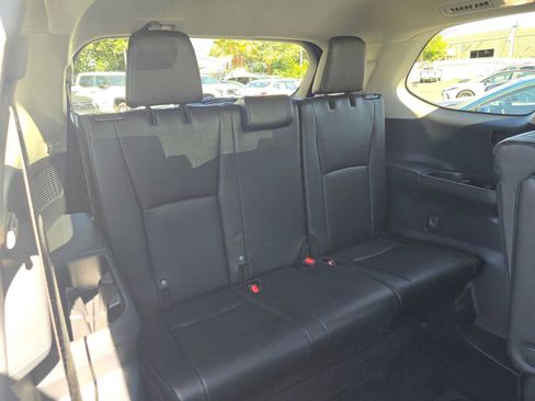 Certified 2026 Toyota Grand Highlander FWD image 13