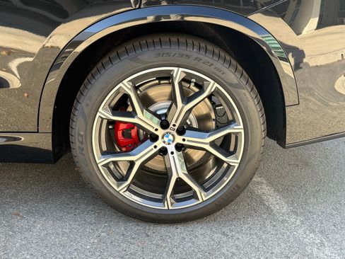 New 2026 BMW X5 xDrive50e w/ M Sport Package image 18