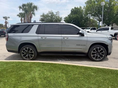 Used 2023 Chevrolet Suburban RST w/ Max Trailering Package RWD image 3