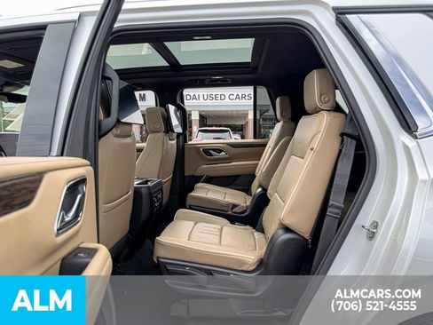Used 2023 Chevrolet Tahoe Premier AWD/4WD image 18