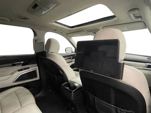 Used 2022 Kia Telluride EX AWD/4WD image 28
