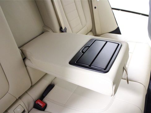 Used 2019 BMW X3 sDrive30i w/ Convenience Package RWD image 17