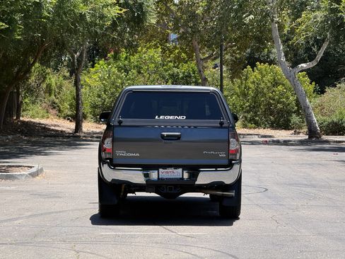 Used 2013 Toyota Tacoma PreRunner w/ TRD Off-Road Pkg RWD image 5