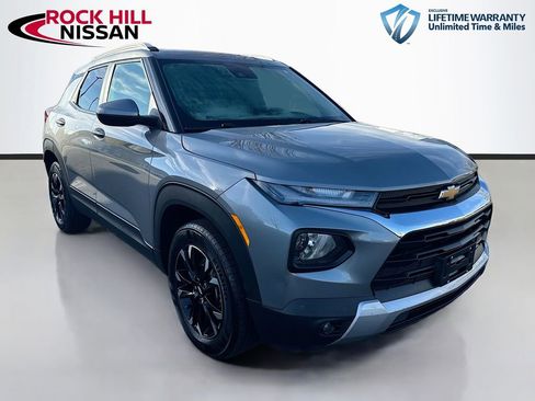 Used 2023 Chevrolet TrailBlazer LT w/ Convenience Package image 1