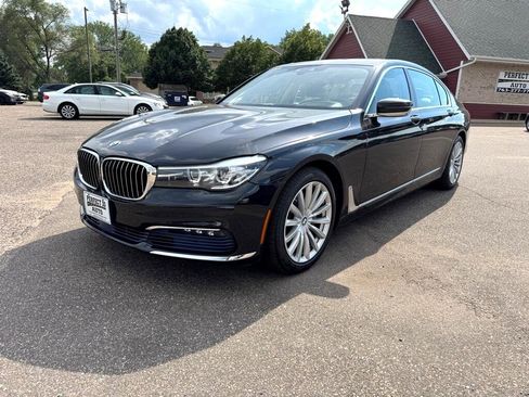 Used 2017 BMW 740i xDrive 740i xDrive Sedan image 14