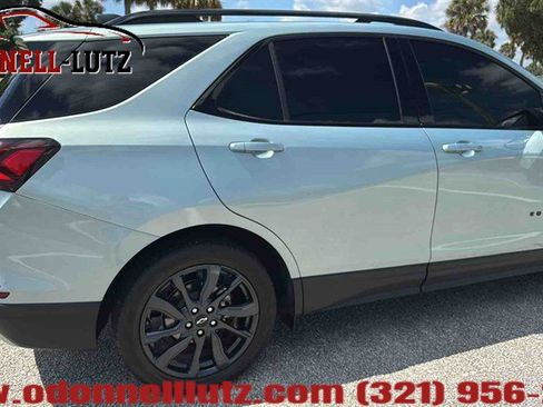 Used 2022 Chevrolet Equinox RS w/ Infotainment Package FWD image 8