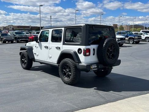 Used 2021 Jeep Wrangler Unlimited Sport AWD/4WD image 4