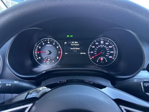 Used 2024 Kia Forte LXS image 16