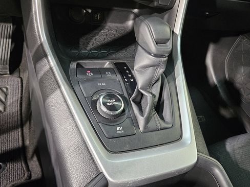 Used 2023 Toyota RAV4 XLE w/ Convenience Package AWD/4WD image 33