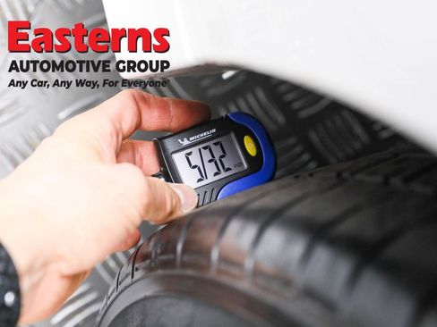 Used 2019 Mercedes-Benz E 450 4MATIC Sedan w/ Premium Package image 29