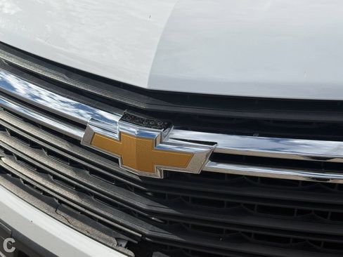 Certified 2023 Chevrolet Traverse LS FWD image 7