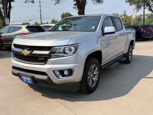 Used 2020 Chevrolet Colorado Z71 AWD/4WD image 8