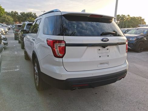 Used 2016 Ford Explorer Limited w/ Equipment Group 301A FWD image 7