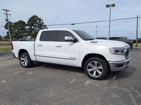 Used 2022 RAM 1500 Limited image 3