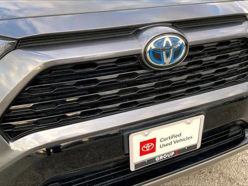 Certified 2024 Toyota RAV4 SE image 29