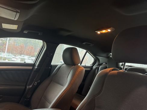 Used 2014 Ford Taurus SEL w/ Equipment Group 201A image 2