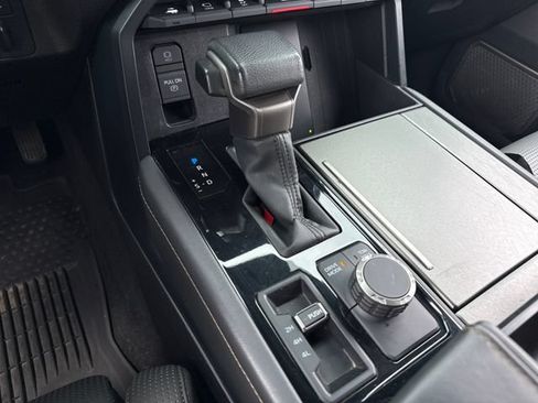 Certified 2026 Toyota Tundra Capstone AWD/4WD image 32