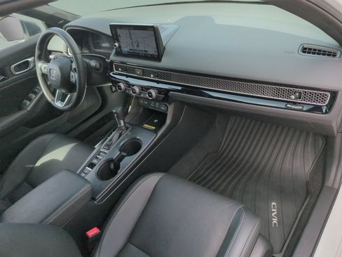 Certified 2023 Honda Civic Sport Touring image 18
