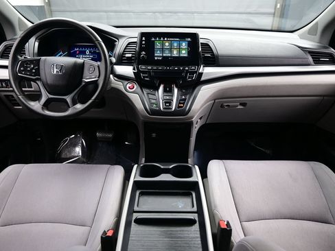 Used 2019 Honda Odyssey EX image 18