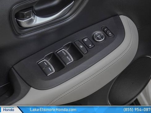 Certified 2024 Honda HR-V EX-L image 13