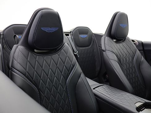 Used 2024 Aston Martin DB12 Convertible RWD image 43