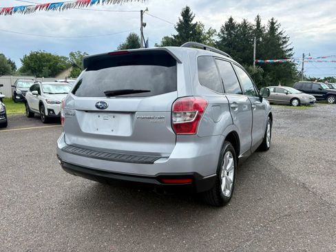 Used 2014 Subaru Forester 2.5i Touring AWD/4WD image 5