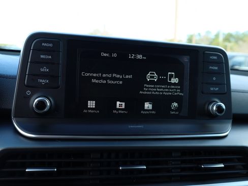 Used 2021 Kia Telluride S image 9