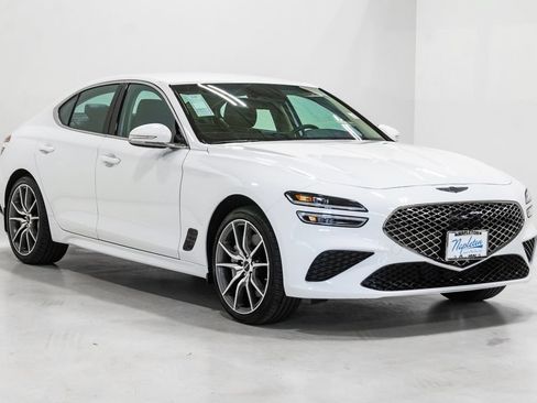 Used 2025 Genesis G70 2.5T AWD/4WD image 6