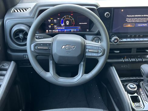 New 2025 Chevrolet Colorado Trail Boss w/ Midnight Edition image 16