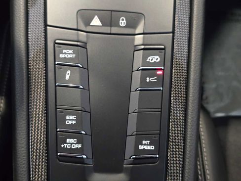 Used 2016 Porsche 911 GT3 RS RWD image 29