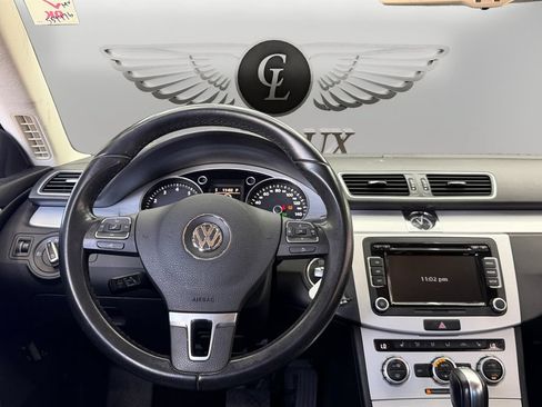Used 2013 Volkswagen CC Sport FWD image 10