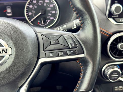 Used 2023 Nissan Sentra SR w/ SR Premium Package image 26