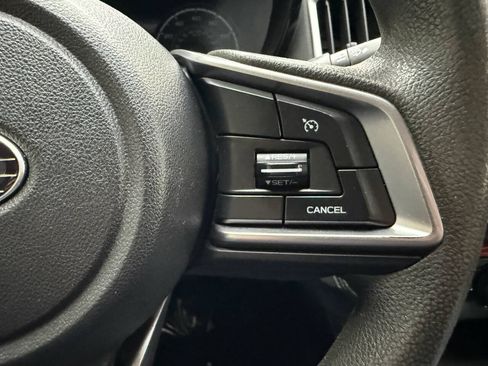 Used 2018 Subaru Crosstrek 2.0i AWD/4WD image 24