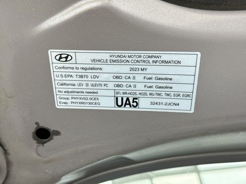 Used 2023 Hyundai Elantra Limited FWD image 20