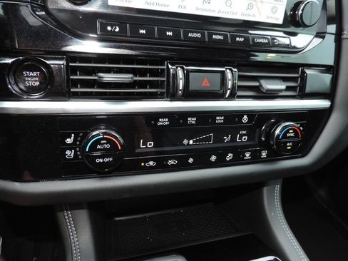 Used 2025 Nissan Pathfinder Platinum w/ Cargo Package FWD image 24